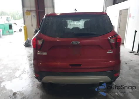 2019 Ford Escape Se из США, поврежденный, VIN 1FMCU9GD9KUA91470